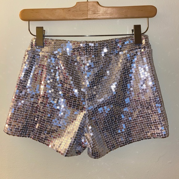 Sparkle shorts - Picture 2 of 2